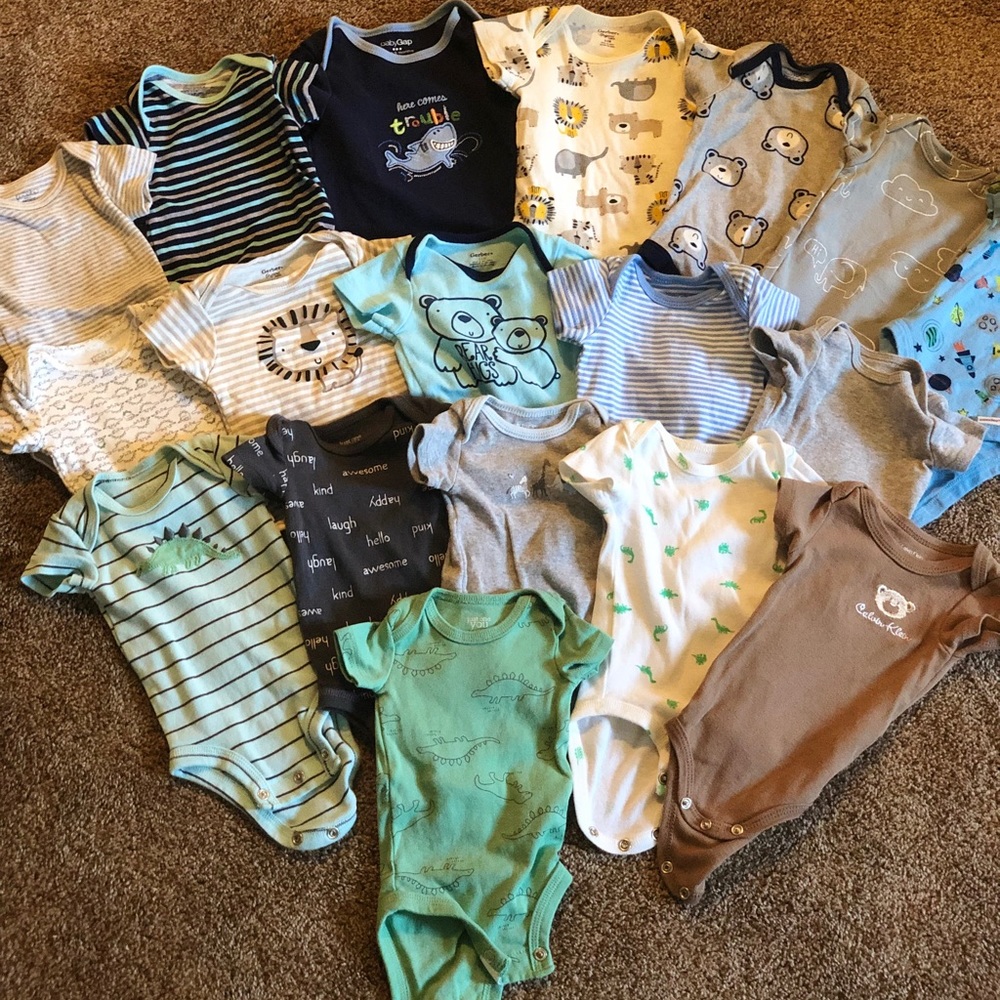 Newborn clothing